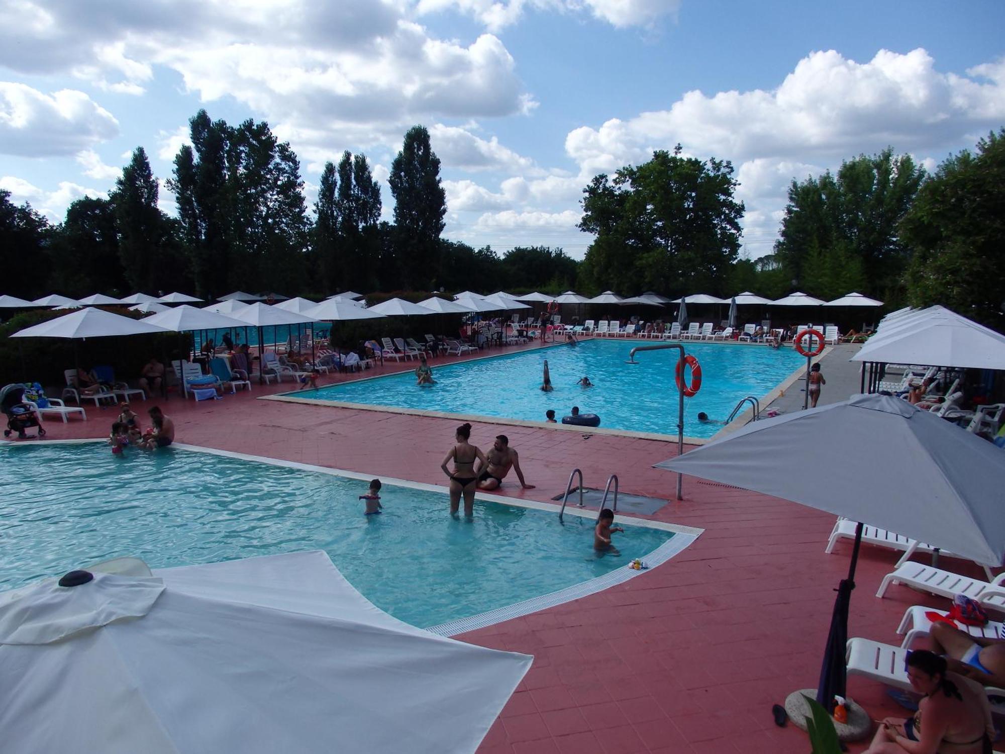 Camping Village La Chiocciola Capannole المظهر الخارجي الصورة