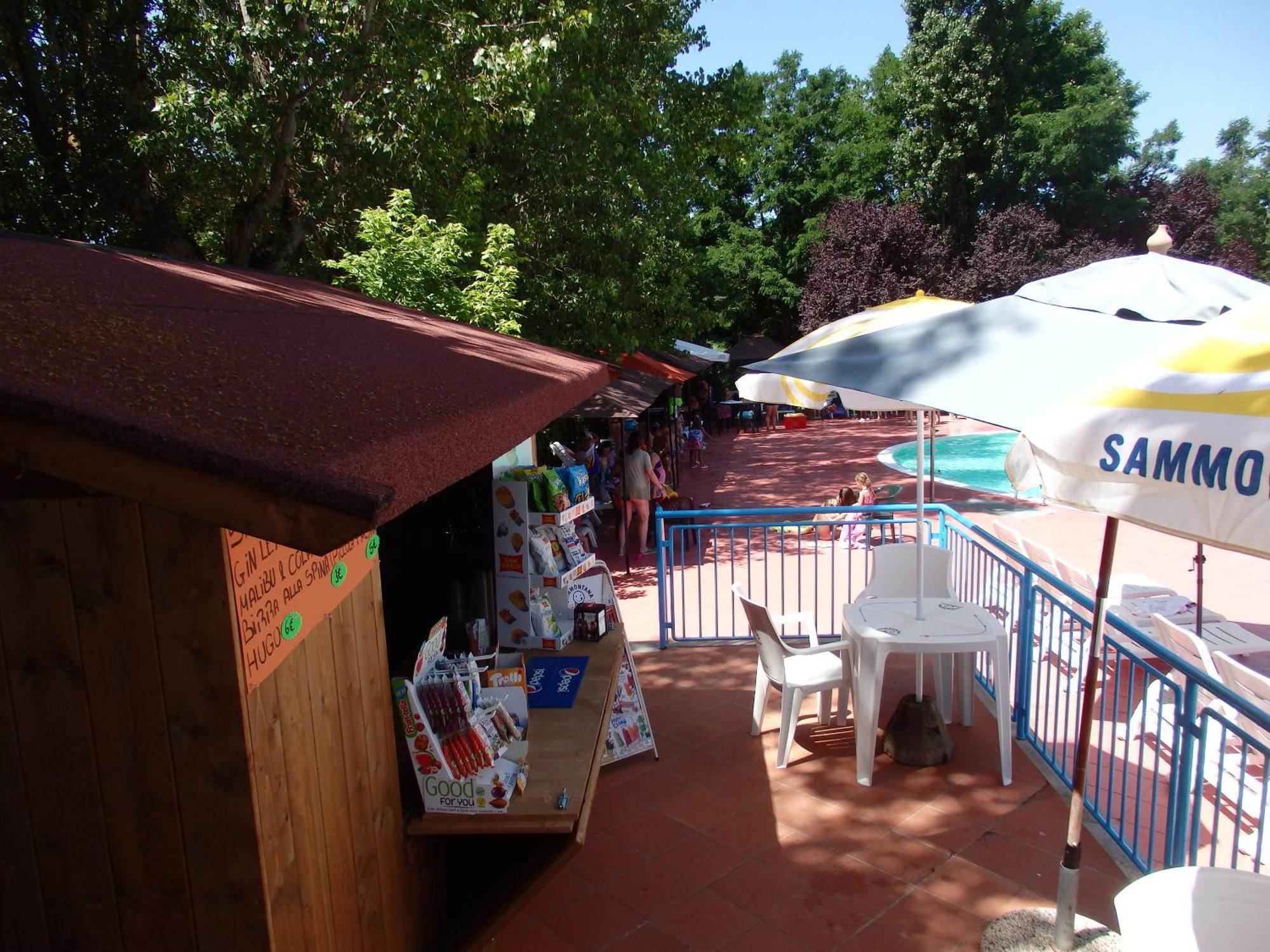 Camping Village La Chiocciola Capannole المظهر الخارجي الصورة
