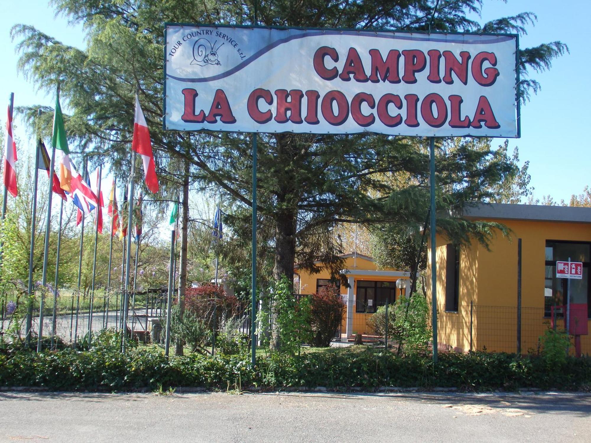 Camping Village La Chiocciola Capannole المظهر الخارجي الصورة